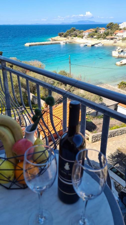Solis, 50 M From The Sea - Apartment Jakisnica